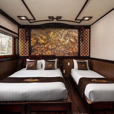 Renea Cruises Halong Hotel Ha Long Bagian luar foto