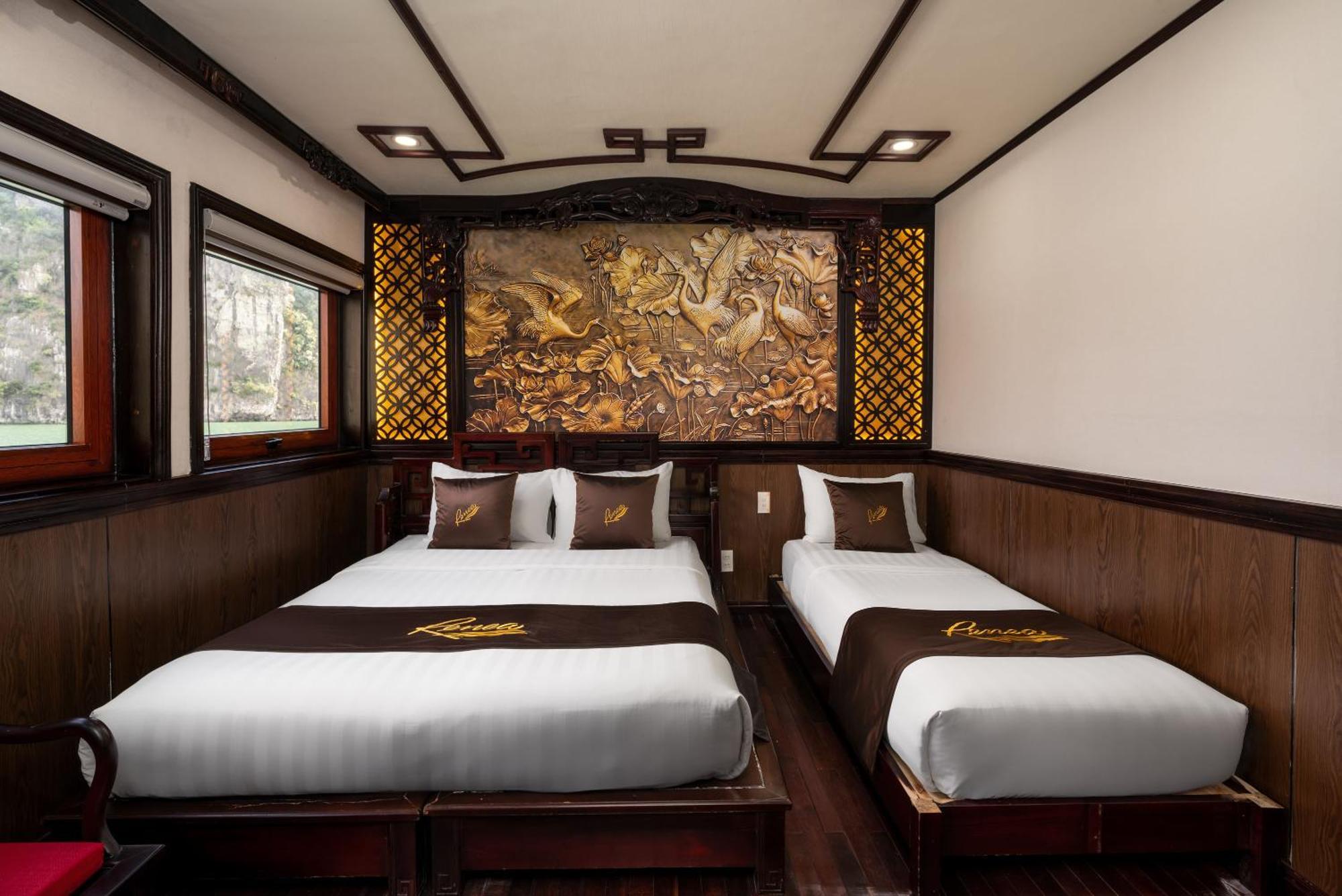 Renea Cruises Halong Hotel Ha Long Bagian luar foto