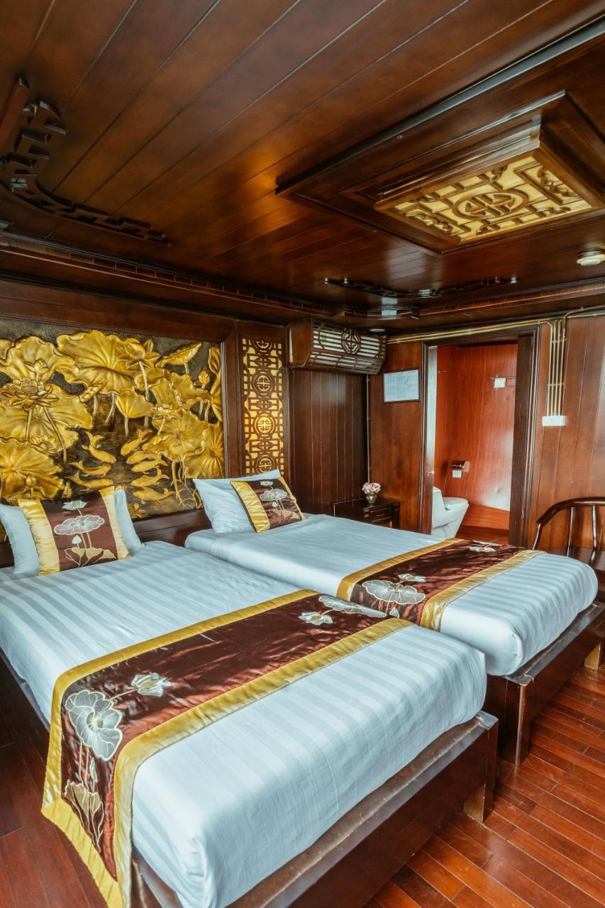 Renea Cruises Halong Hotel Ha Long Bagian luar foto
