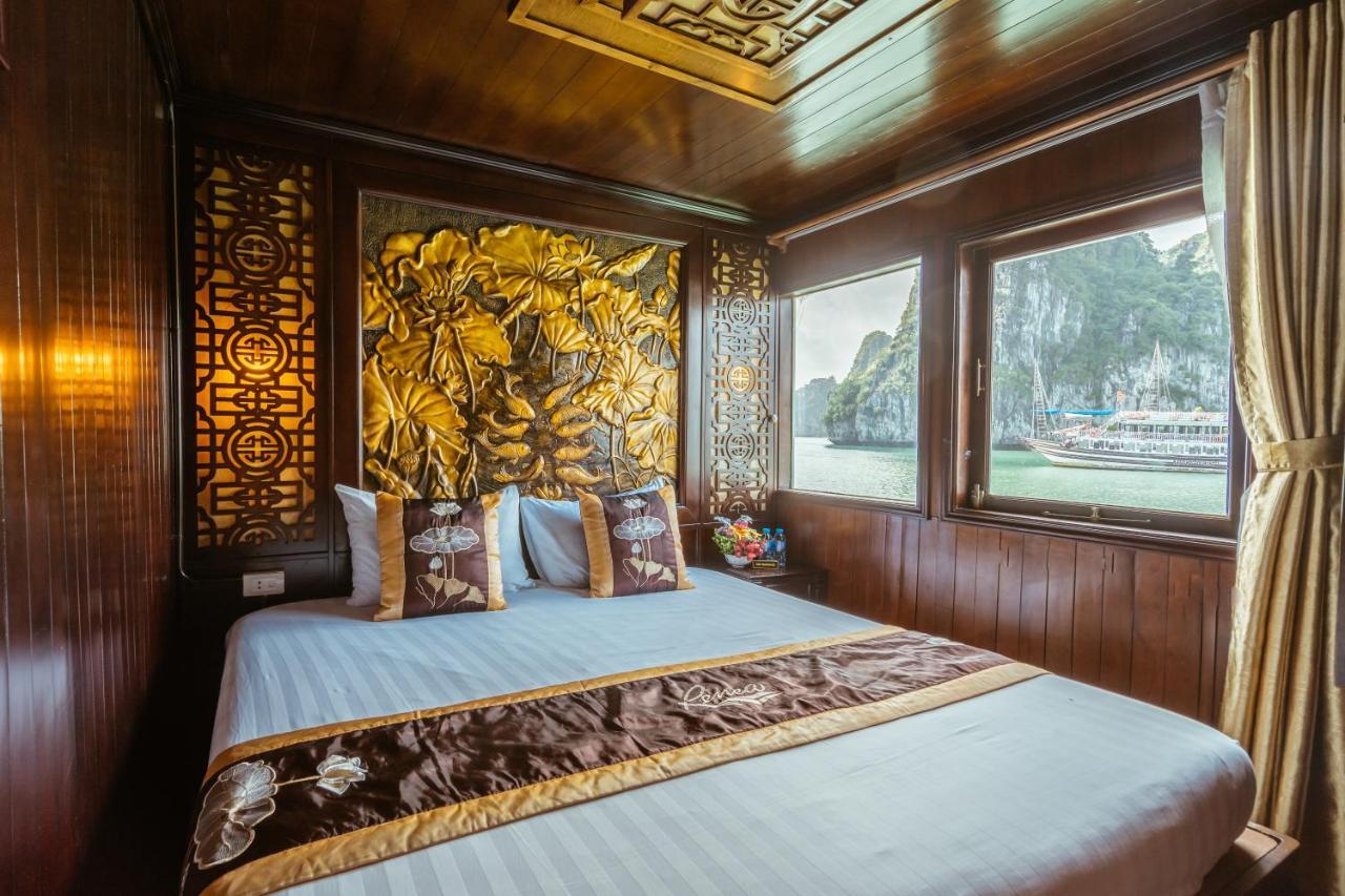 Renea Cruises Halong Hotel Ha Long Bagian luar foto