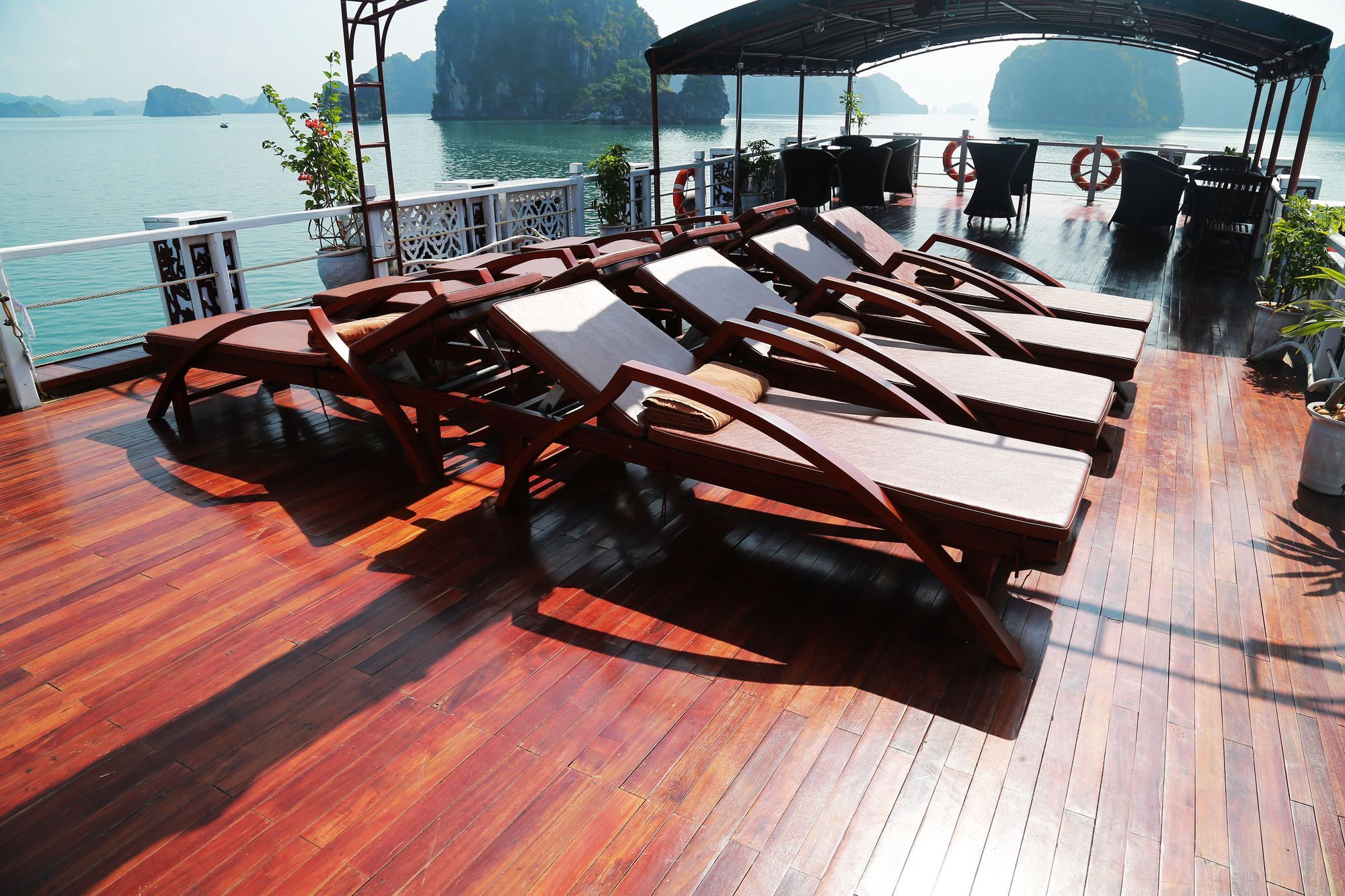 Renea Cruises Halong Hotel Ha Long Bagian luar foto