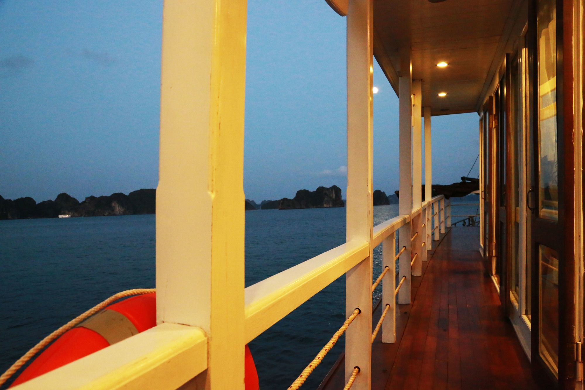 Renea Cruises Halong Hotel Ha Long Bagian luar foto